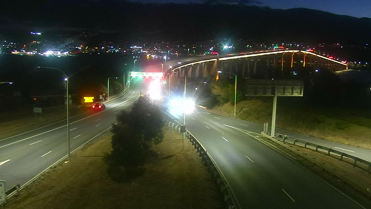 Frame from traffic camera at the Eastern approach of the Tasman Bridge, Hobart